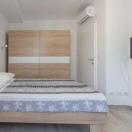 Apartmanska Kuca Luna Apartment